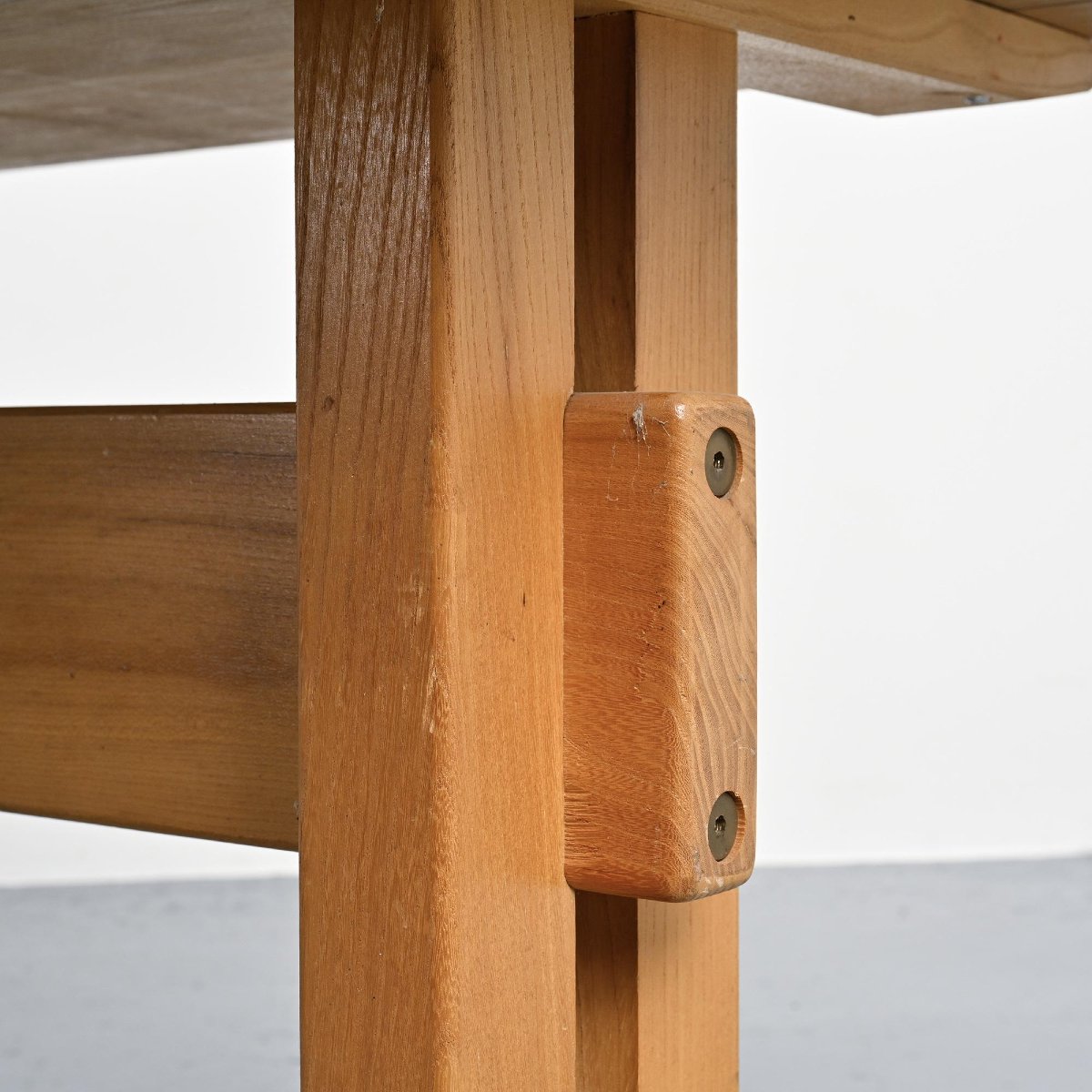 Solid Elm Table, Les Arcs, France.-photo-3