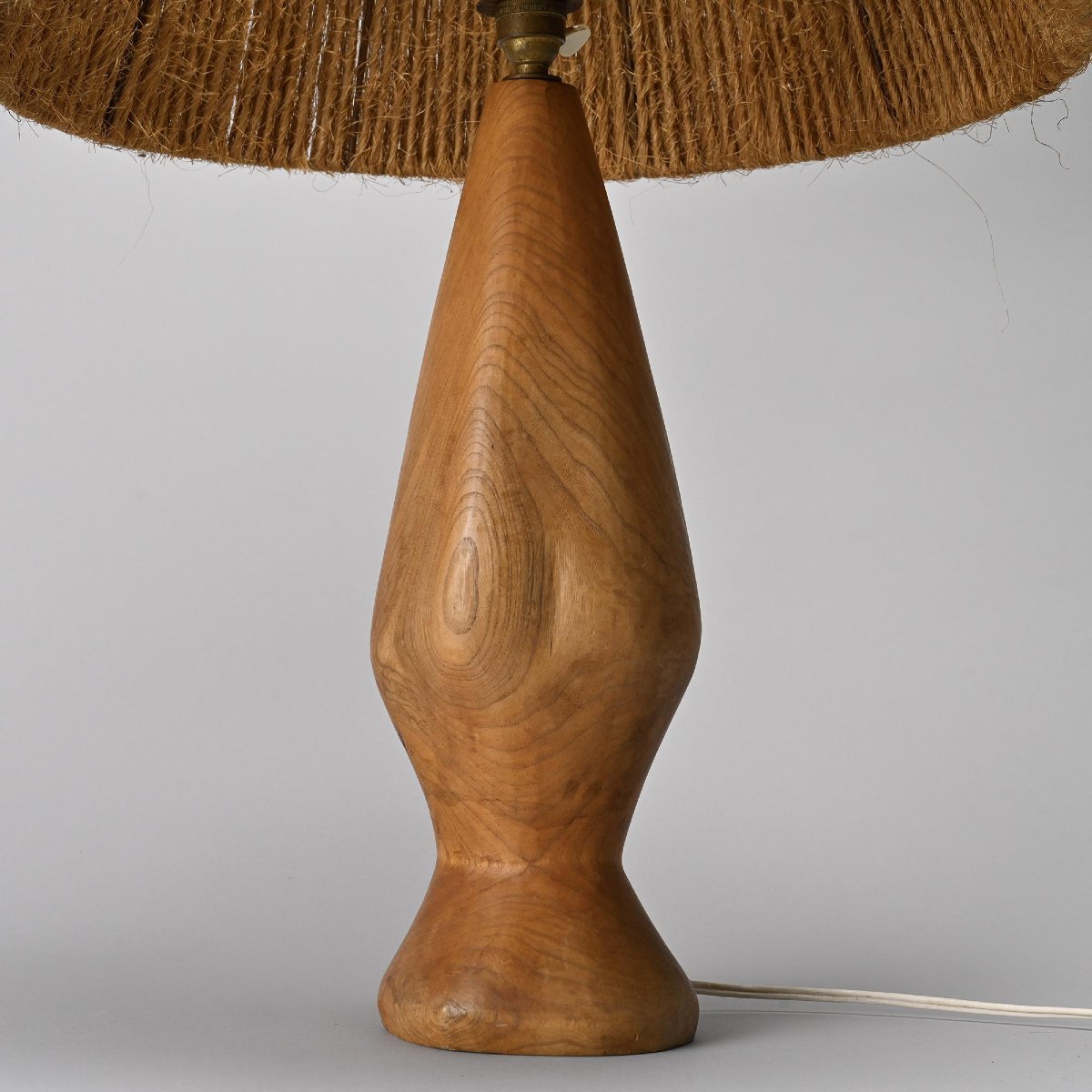 Lampe en bois tourné et fibre naturelle, France, circa 1960-photo-3