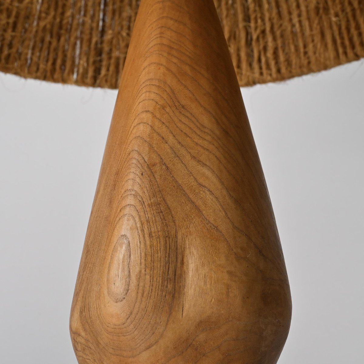Lampe en bois tourné et fibre naturelle, France, circa 1960-photo-3