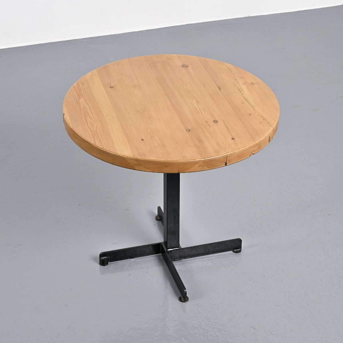 Table From The Hôtel Des Trois Arcs By Charlotte Perriand, 1967–1968 -photo-1