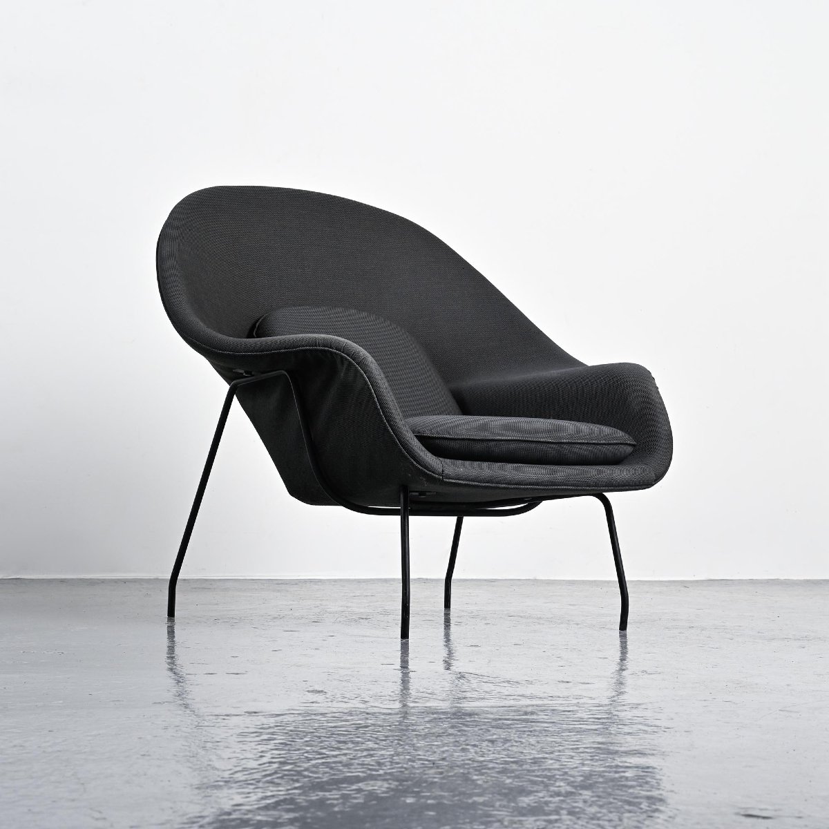 Womb Chair 2éme édition par Ero Saarinen, Knoll vers 1970 -photo-8
