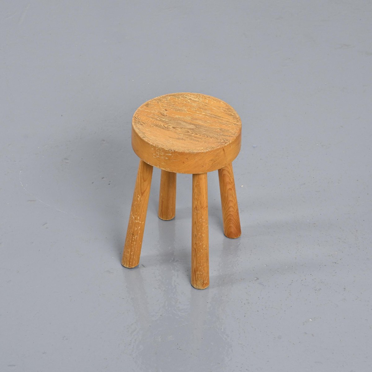 Tabouret en pin massif, Charlotte Perriand années 1960-photo-3