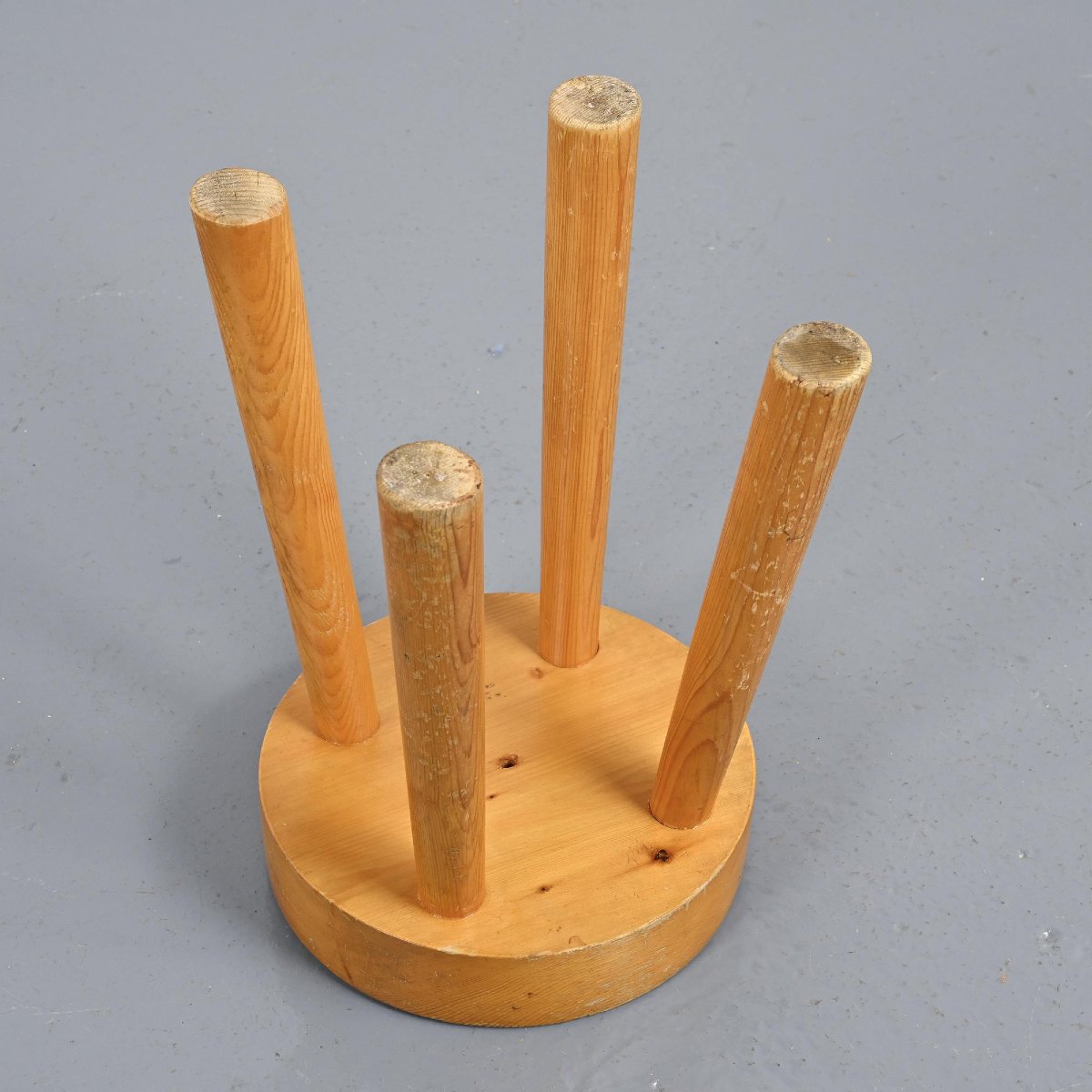 Tabouret en pin massif, Charlotte Perriand années 1960-photo-6