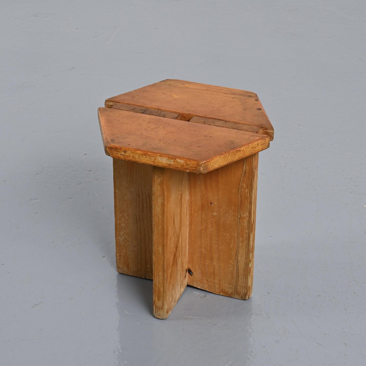 Tabouret par René Martin, Méribel Les Allues circa 1970-photo-2