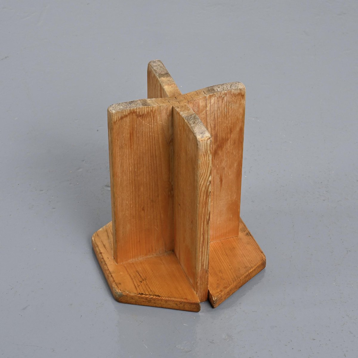 Tabouret par René Martin, Méribel Les Allues circa 1970-photo-4