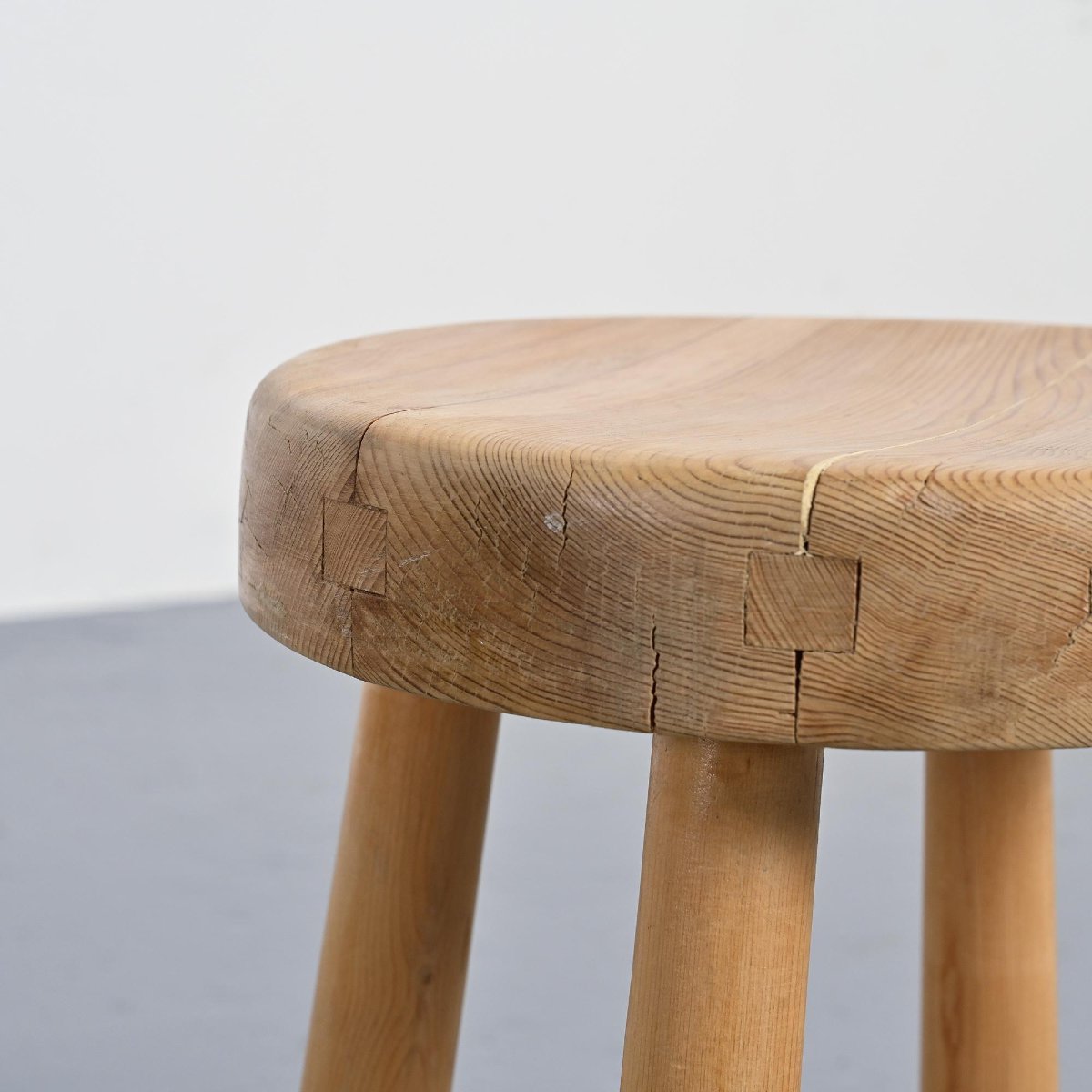 Tabouret Massue par Charlotte Perriand, années 1960-photo-3