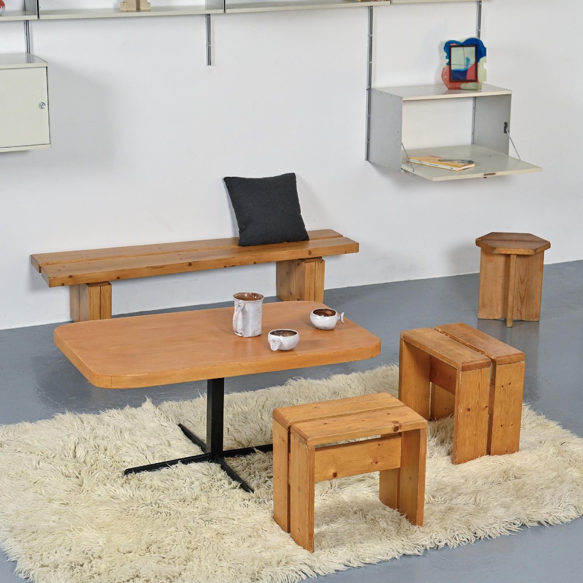  Table Monte et Baisse pour les Arcs, par Charlotte Perriand circa 1975-photo-2