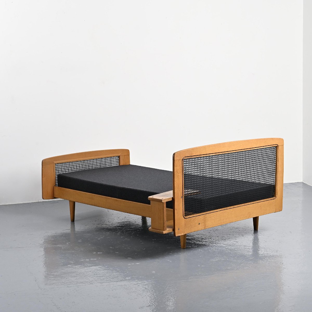  Lit par Roger Landault pour Ligne Roset, France, circa 1965 -photo-6