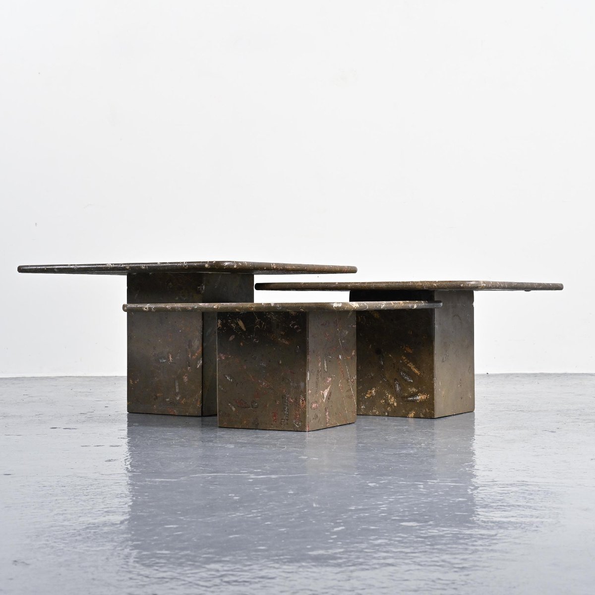 Set Of Three "fossile" Nesting Tables, Switzerland, Circa 1970 -photo-4