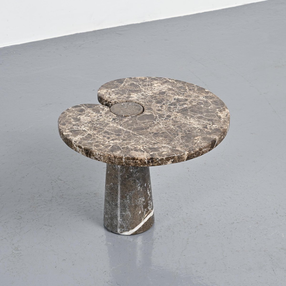 Table basse Eros par Angelo Mangiarotti, Skipper, circa 1975-photo-3
