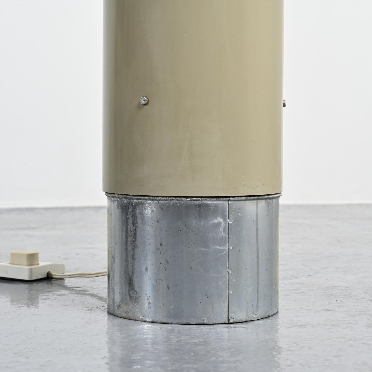 Lampadaire Totem 42035 par Gae Aulenti, Stilnovo, 1976 -photo-4