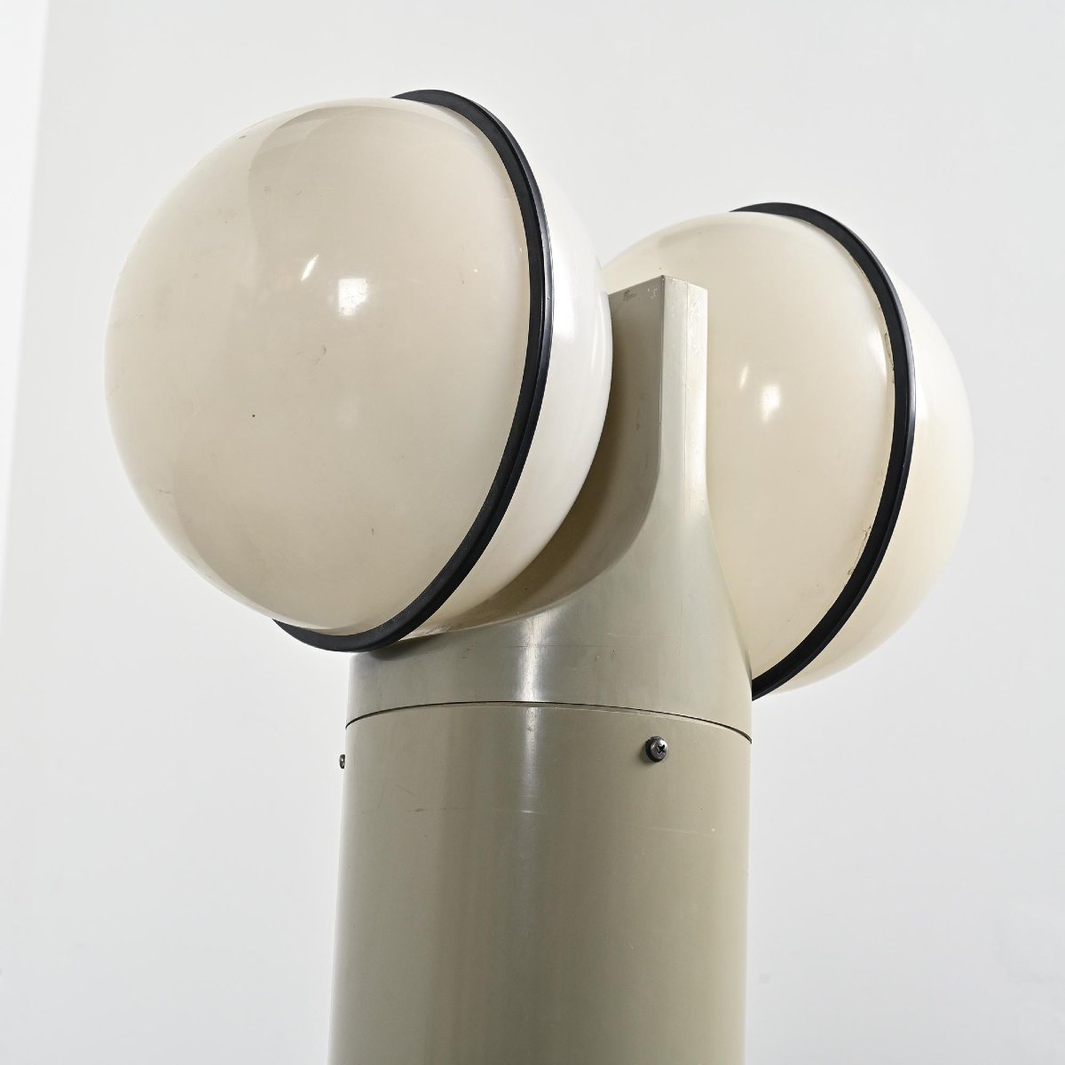 Lampadaire Totem 42035 par Gae Aulenti, Stilnovo, 1976 -photo-7