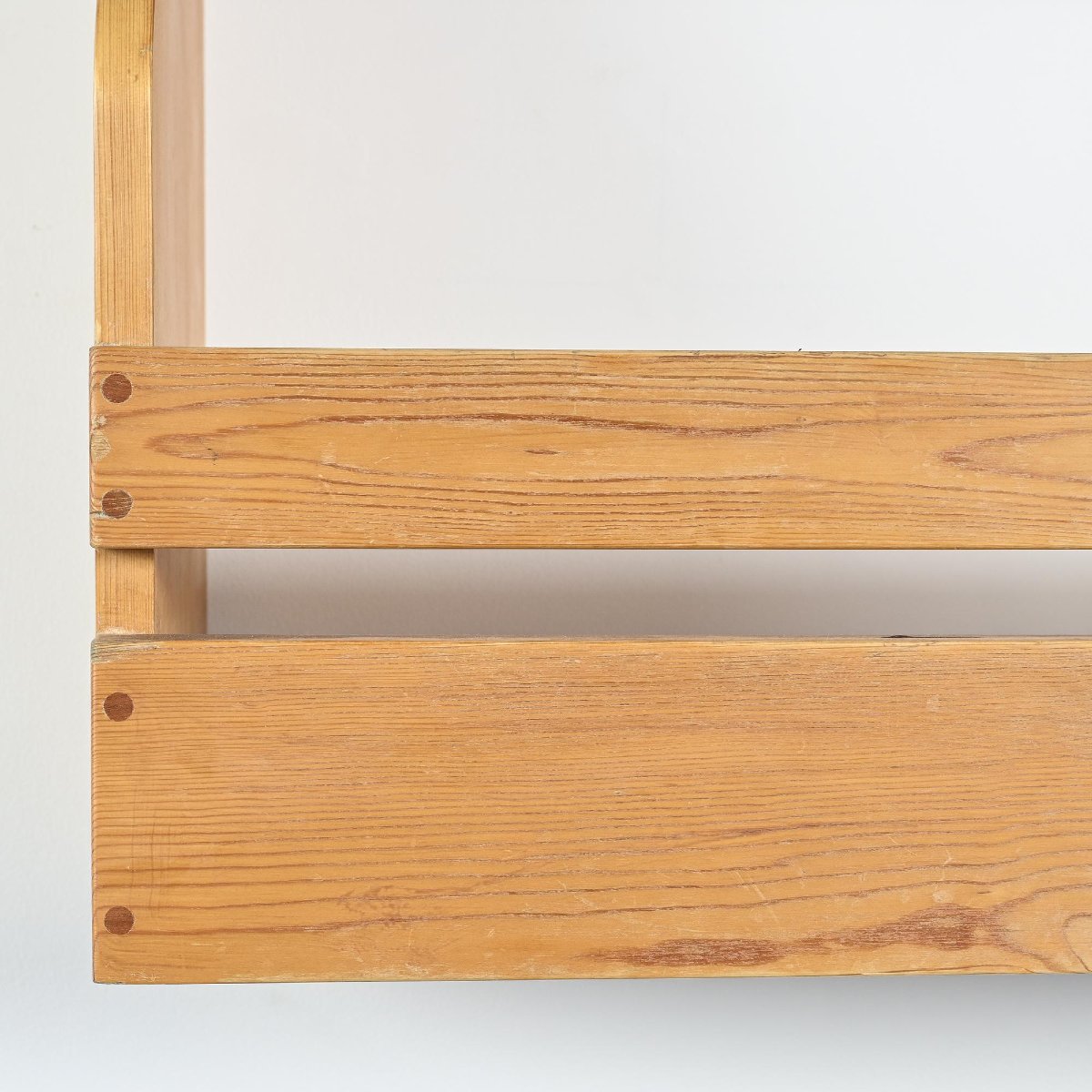 Pine Wall Shelf, Les Arcs 1800, Circa 1970 -photo-3