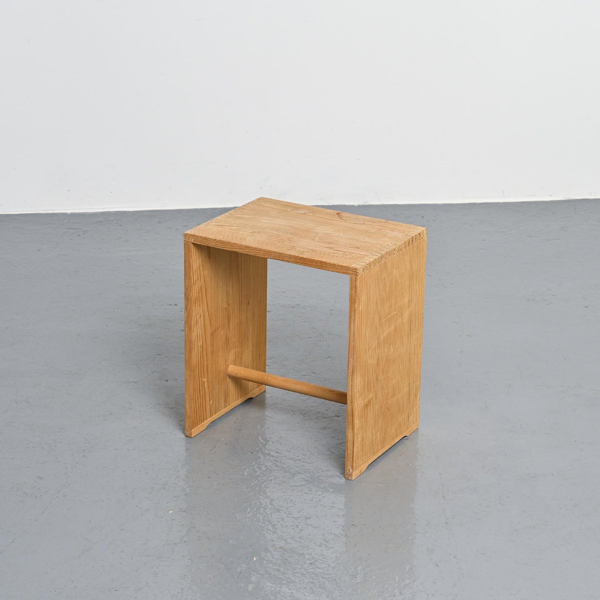  Signed Limited Edition Of The Ulm Stool By Max Bill, Wohnbedarf, 1992 -photo-5