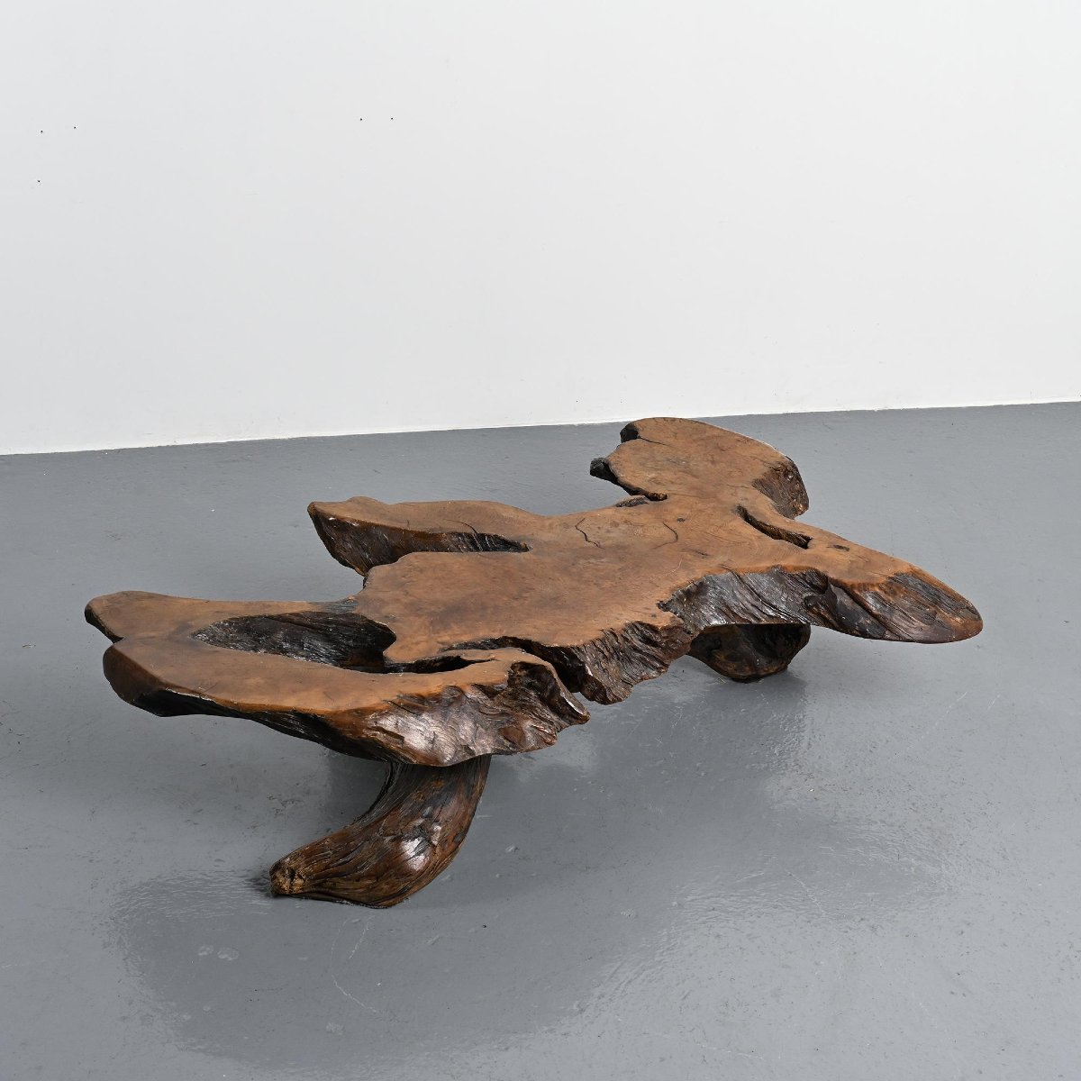 Brutalist Coffee Table Made Of Burl Elm, Circa 1960 -photo-1