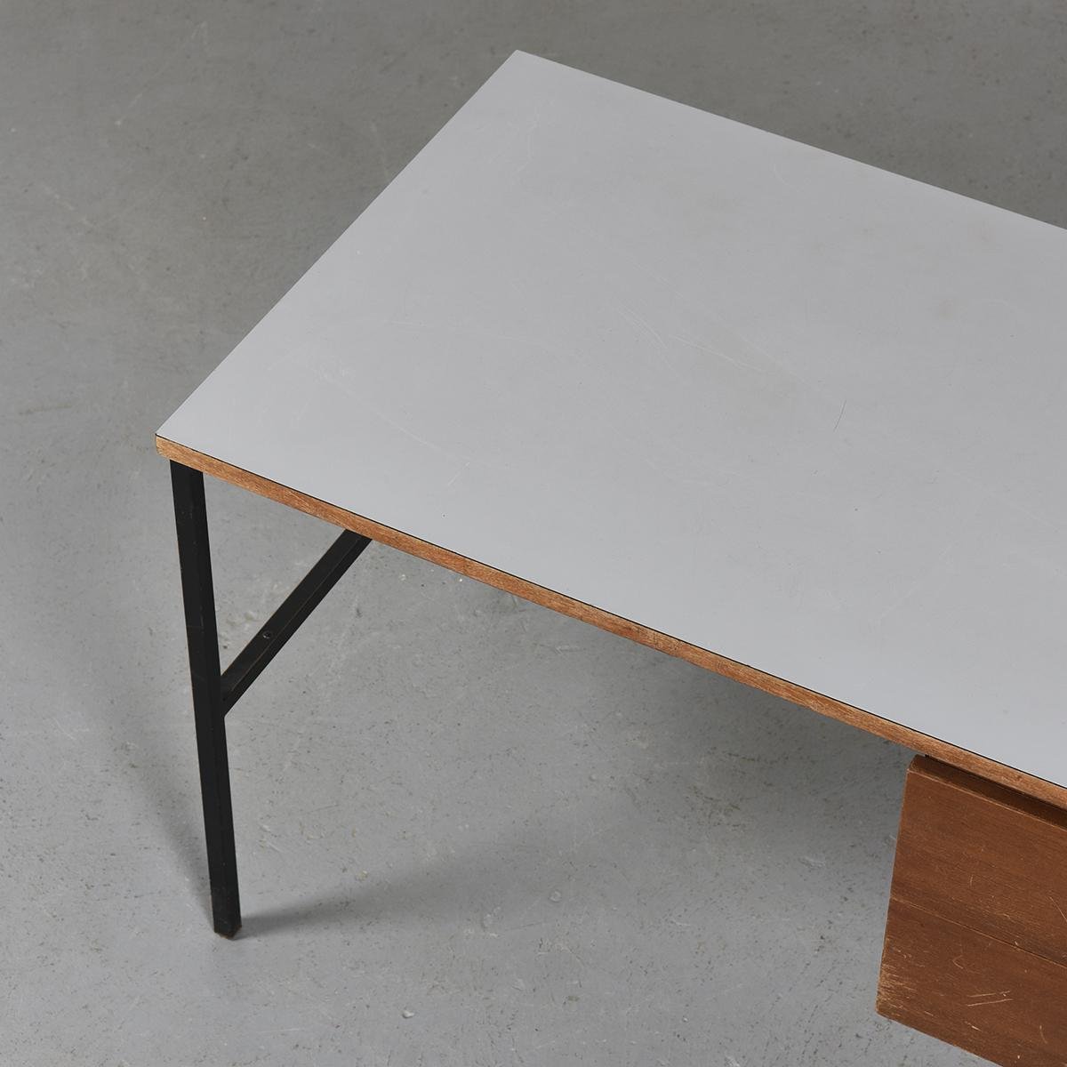  Bureau modèle 620, Pierre Guariche pour Minvielle, circa 1950-photo-4