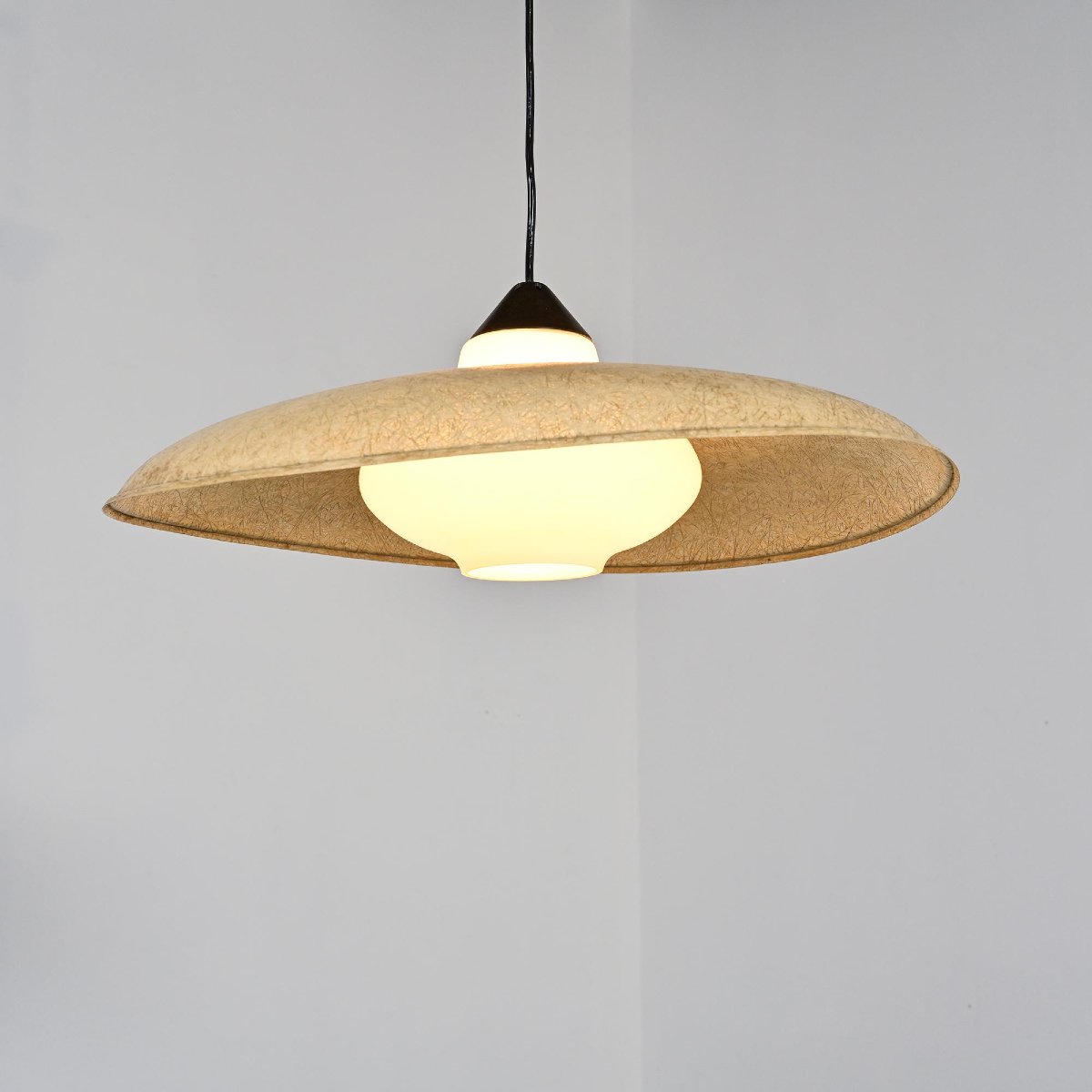 Suspension par Louis Christiaan Kalff pour Philips, circa 1960