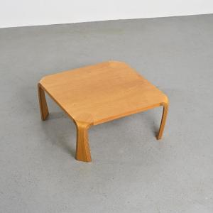 Table Carrée Zataku Par Saburo Inui Pour Tendo Mokko Japon
