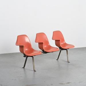 Bus Station Bench By Kiyonori Kikutake & Itsuko Hasegawa, Japan 1965
