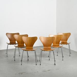  Chairs By Arne Jacobsen, Fritz Hansen Circa 1970