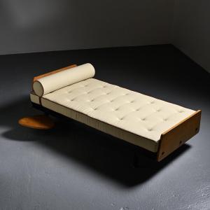 Scal Daybed By Jean Prouvé, Circa 1955
