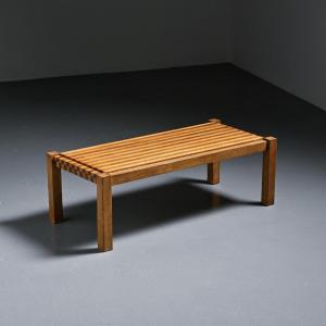Table basse graphique en bois bicolore, circa 1960