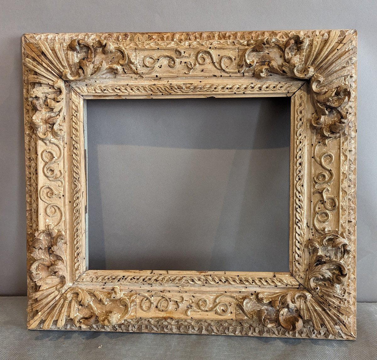 Cadre 18e Bois Naturel Très Sculpté