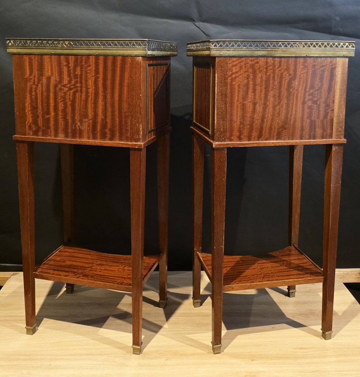 Pair Of Mahogany Bedside Tables In The Directoire/louis XVI Transition Style-photo-4