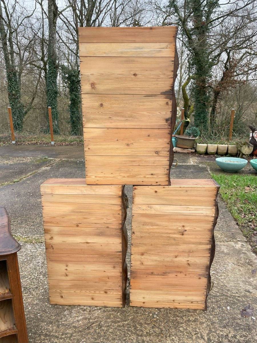 Louis XV Chest Of Drawers In Period Oak And In Fair Condition With Few Restorations -photo-8