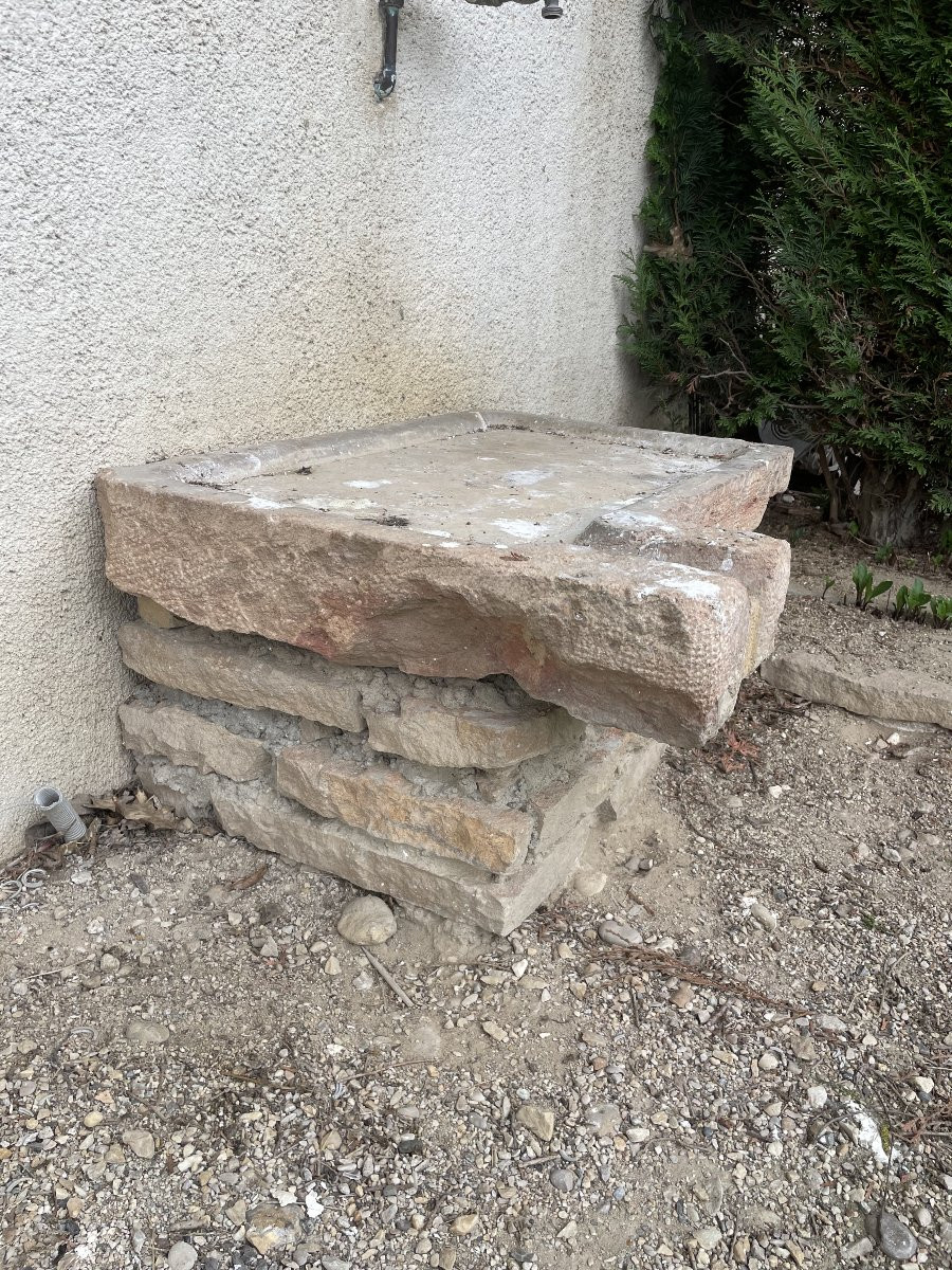 Old Sink Stone -photo-1