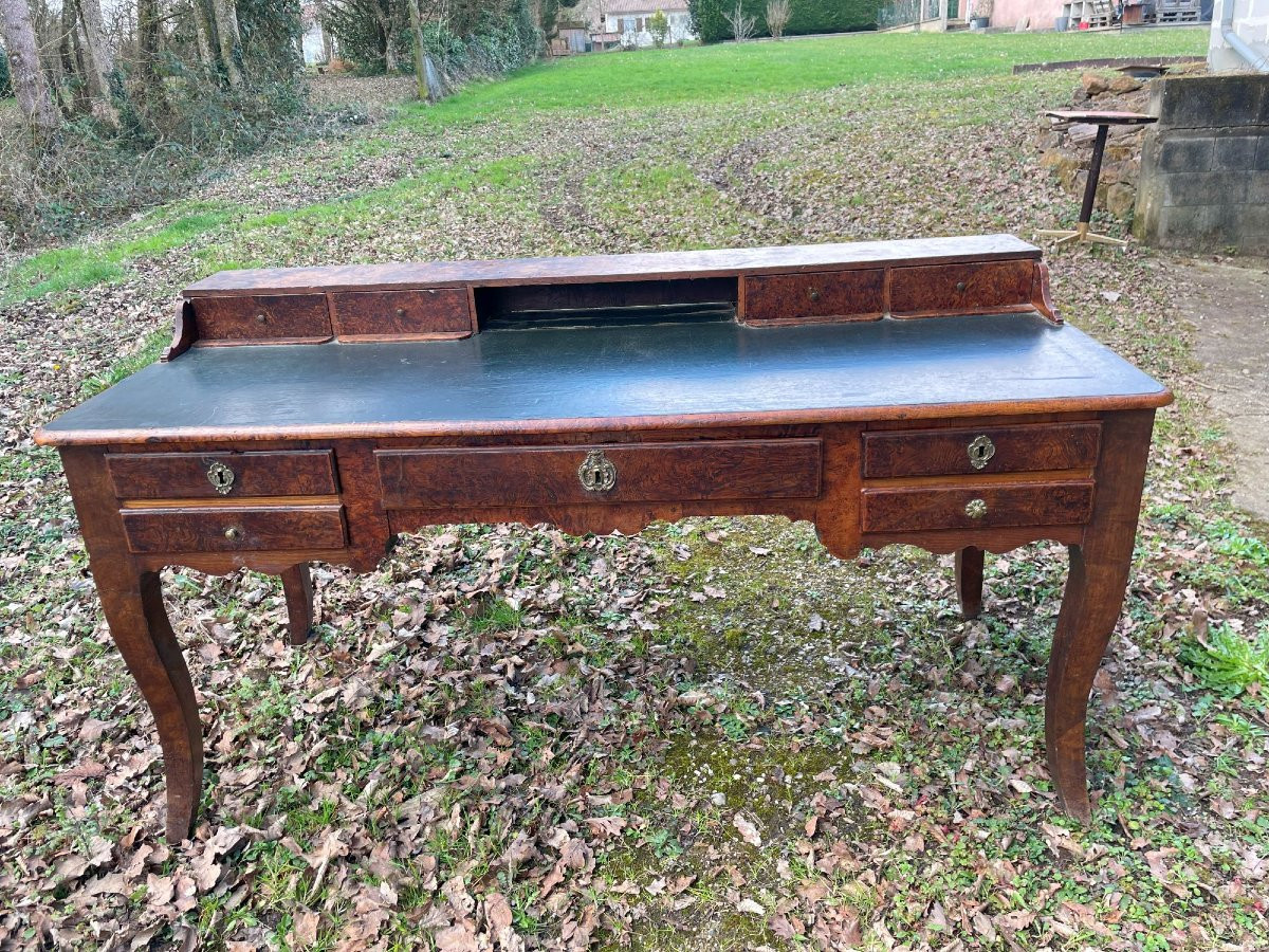 Grand bureau Louis Philippe 1820-40 en noyer et cuir -photo-2
