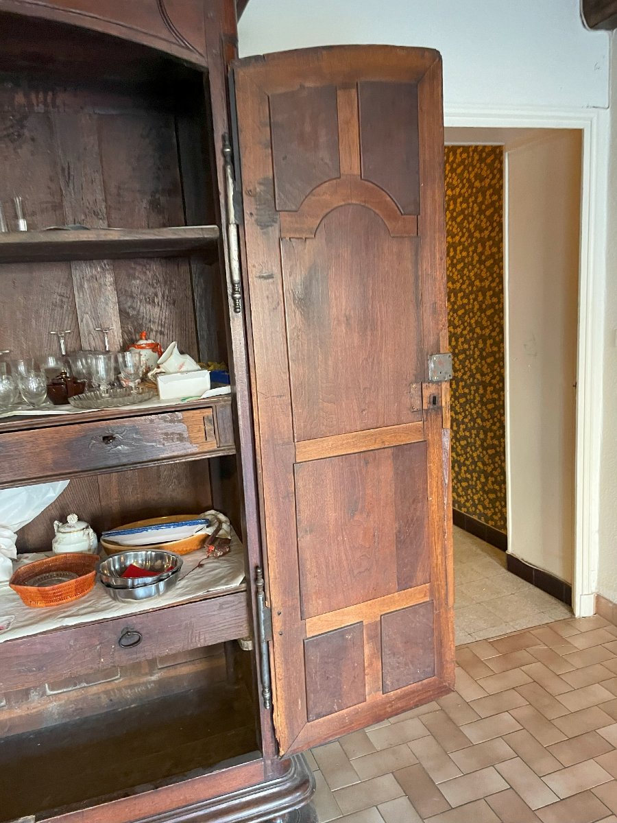 Louis XIII Burgundy Armoire From The 17th Or 18th Century In Good Condition 230 Cm-photo-7