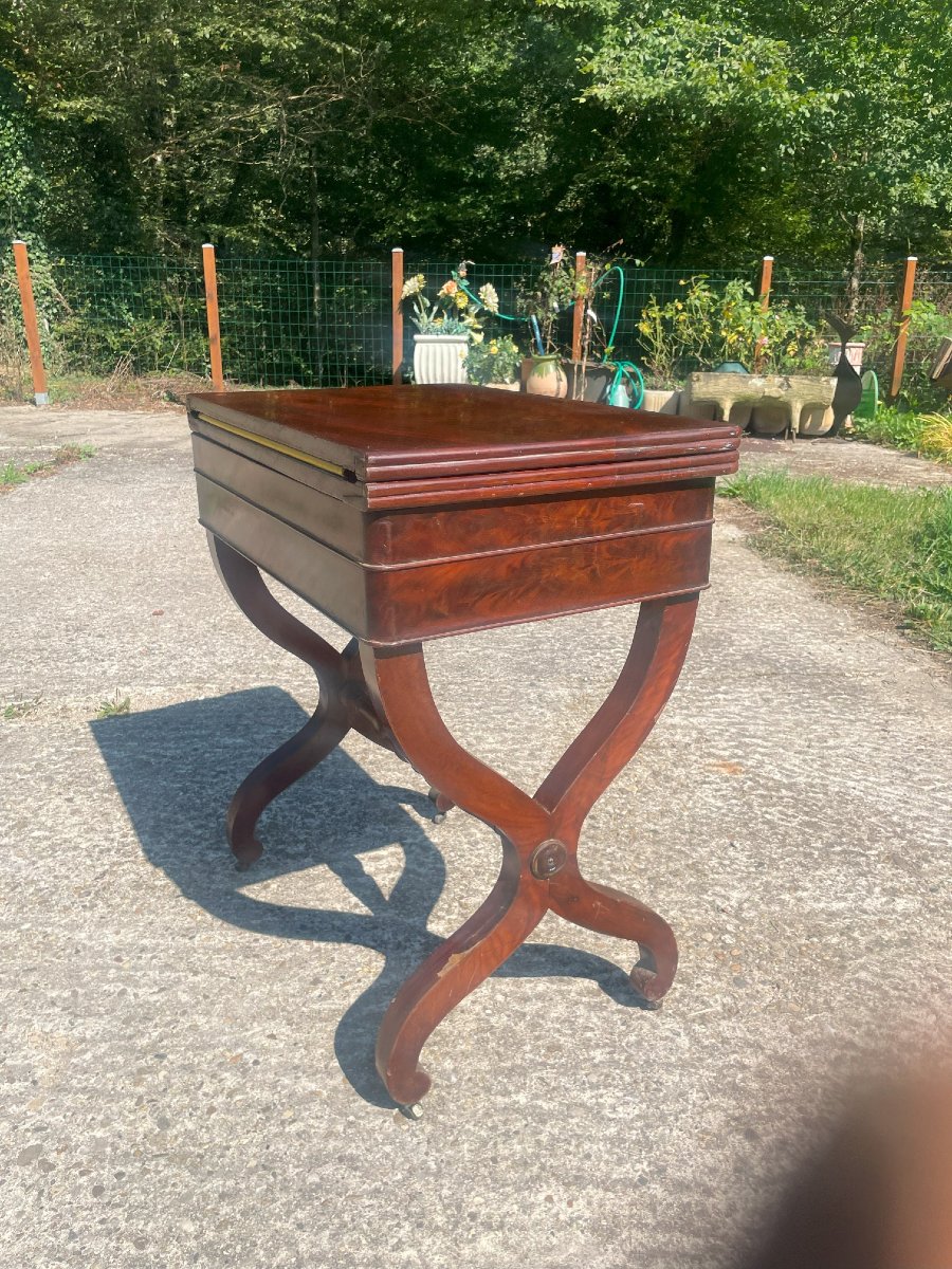 Table à jeux en portefeuille début 19ème siècle en noyer et acajou-photo-5