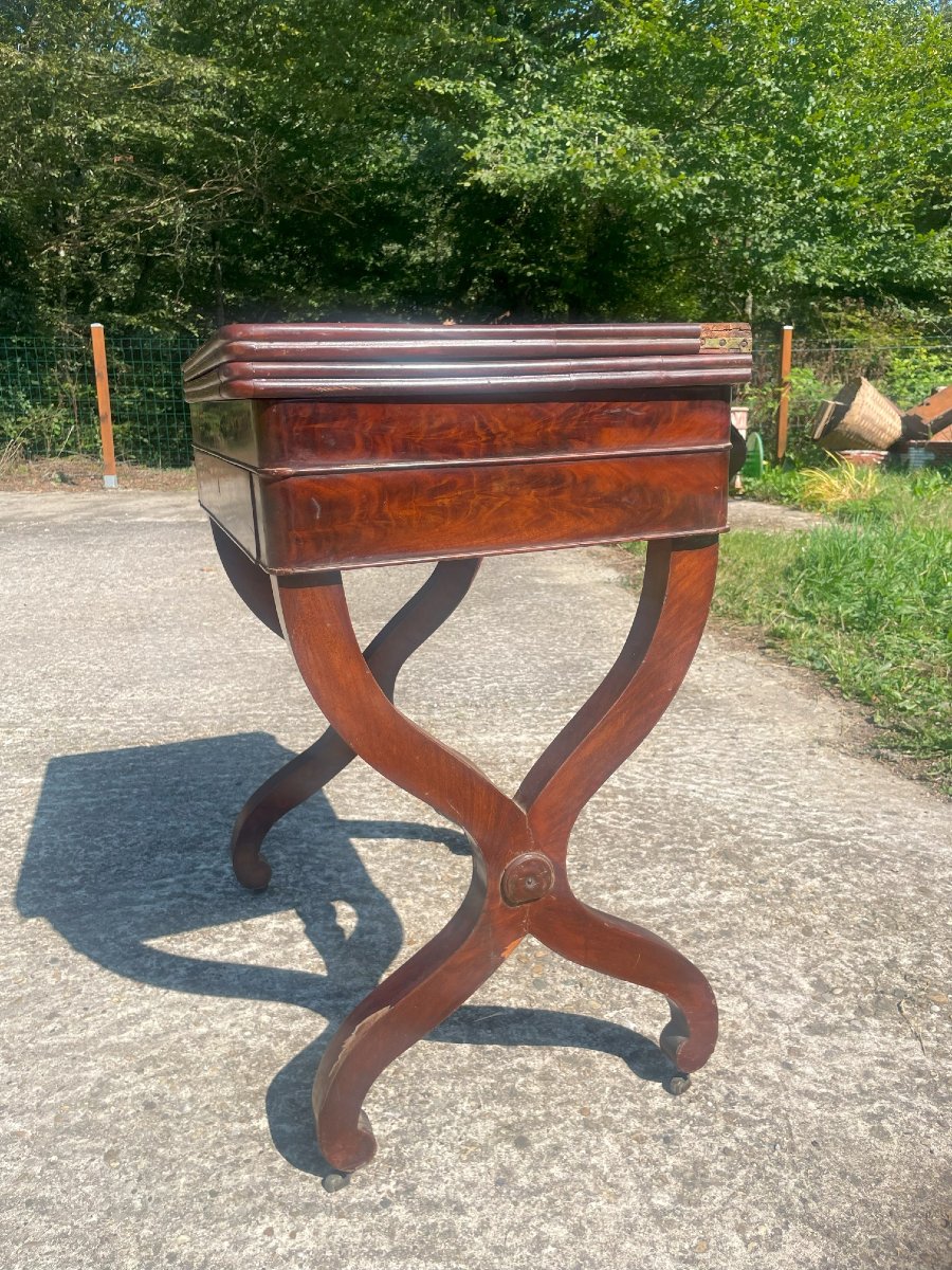 Table à jeux en portefeuille début 19ème siècle en noyer et acajou-photo-7