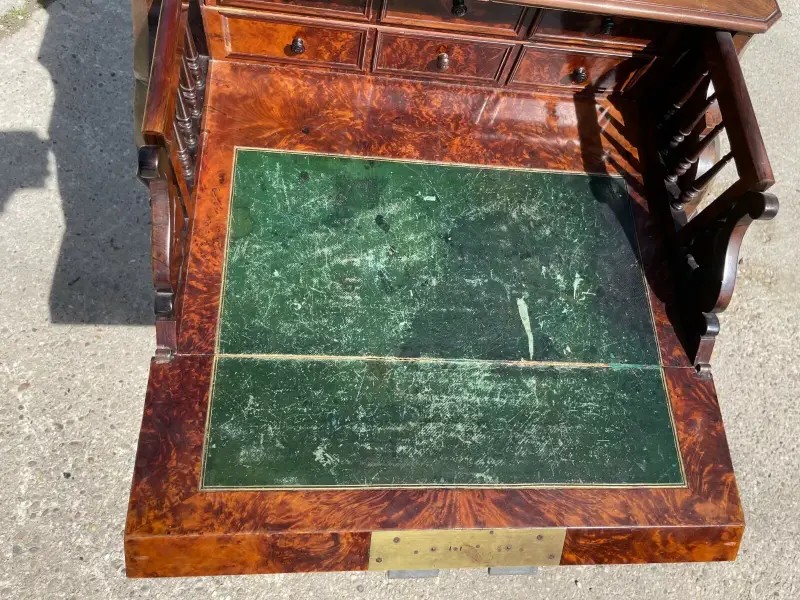 Louis XV Style Desk With Green Leather And Drawers From The 19th Century-photo-3