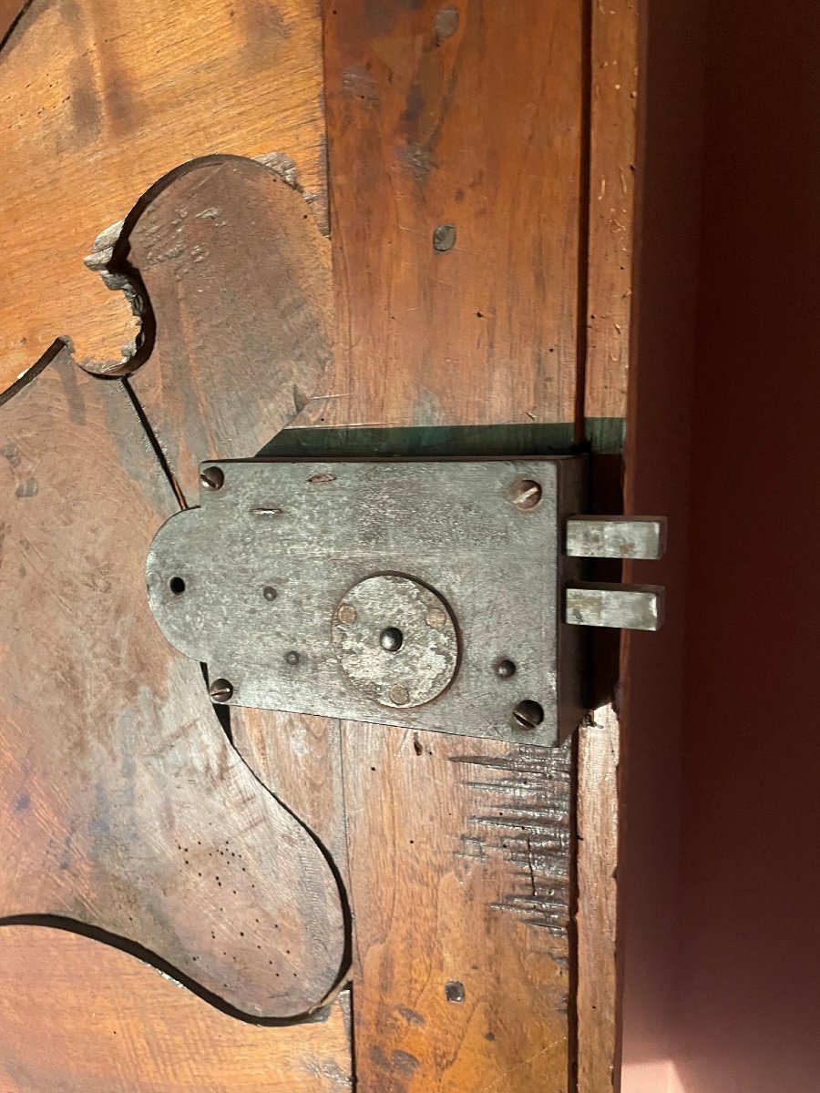 Grande Armoire Bressanne du 19ème siècle en très bon état.-photo-6