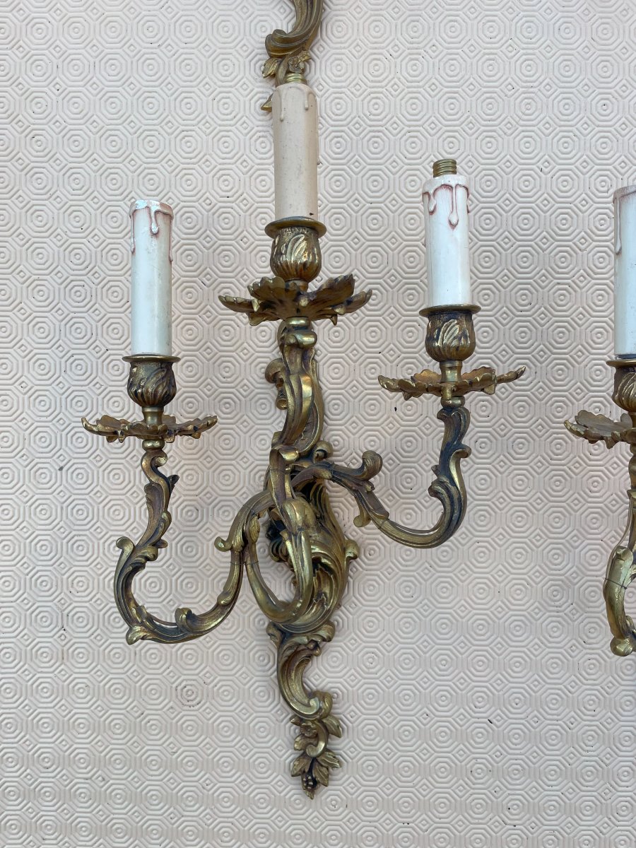 4 Appliques en bronze à 3 branches bon état style Louis XV-photo-2