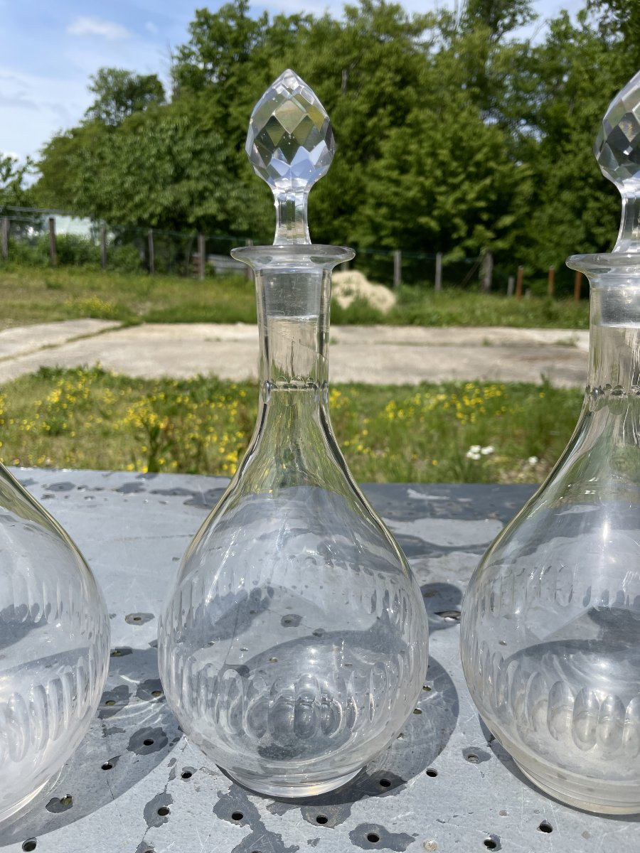 4 Complete And Unbroken Glass Carafes-photo-1