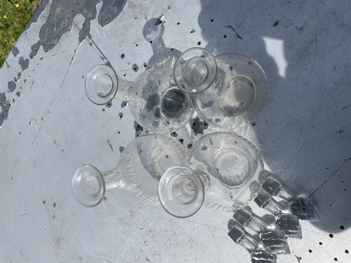 4 Complete And Unbroken Glass Carafes-photo-5