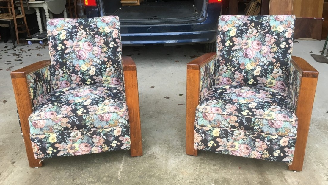 2 Art Deco Armchairs In Wood And Fabric