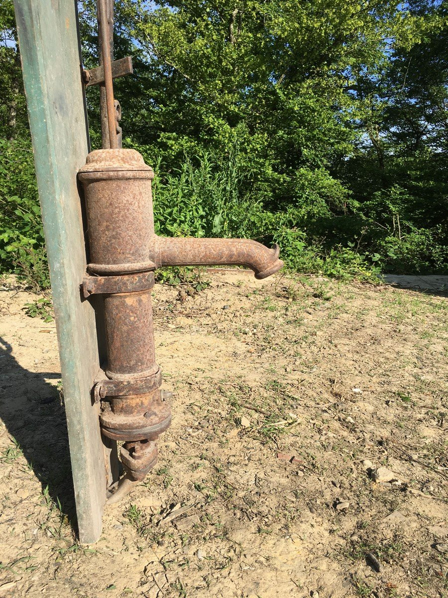 Pompe à eau mural du 19ème siècle en fonte et complète -photo-4
