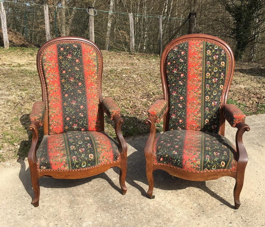 2 Old Voltaire Armchairs To Restore.