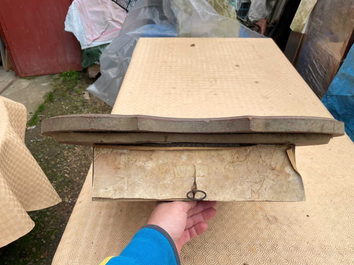 Œil de Bœuf ou Carillon qui dit l'heure et sonne bien -photo-1