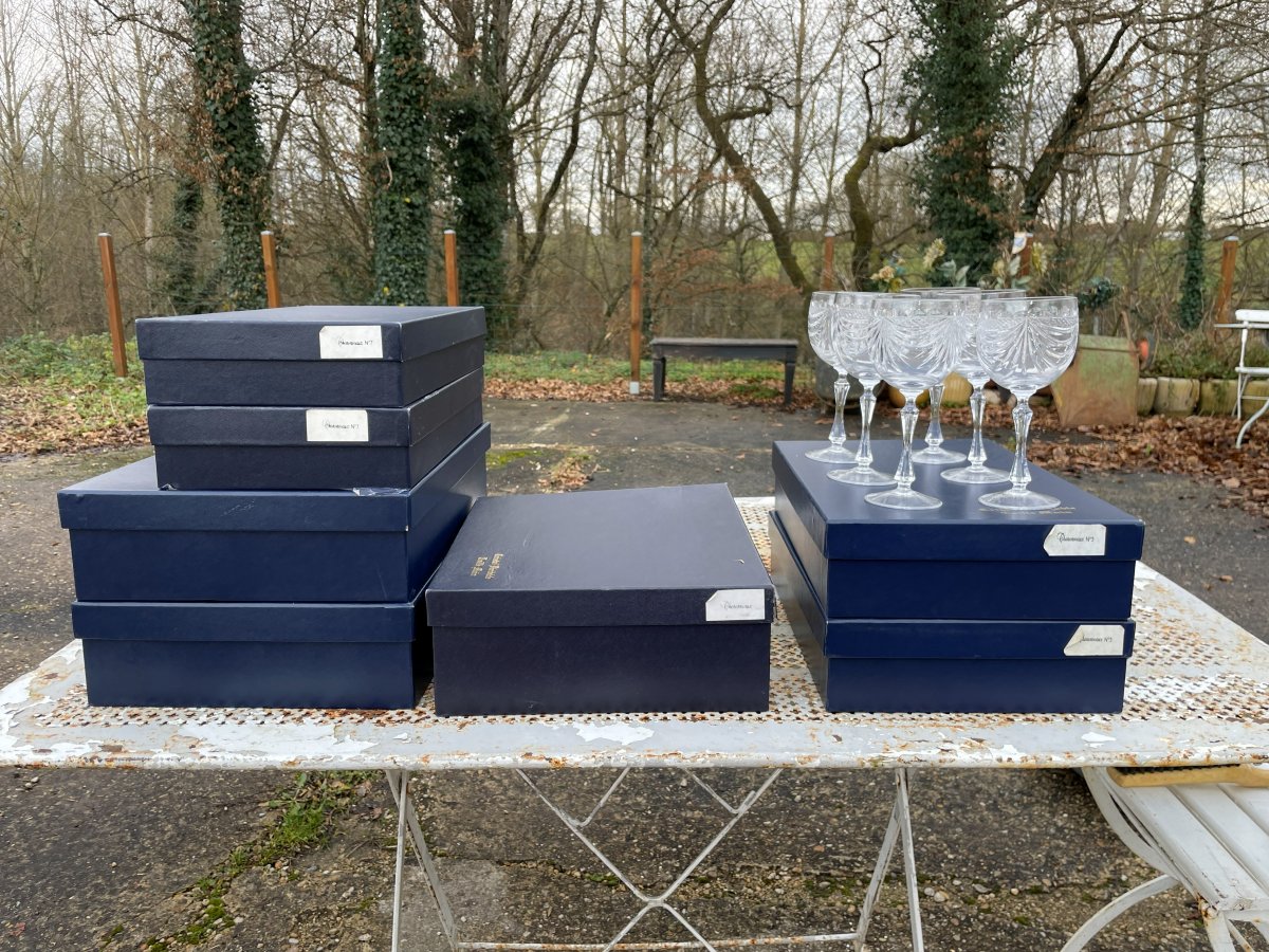 48 Pure Crystal Glasses, Chenonceau Pattern, And A Whisky Service With Its Decanter. -photo-1