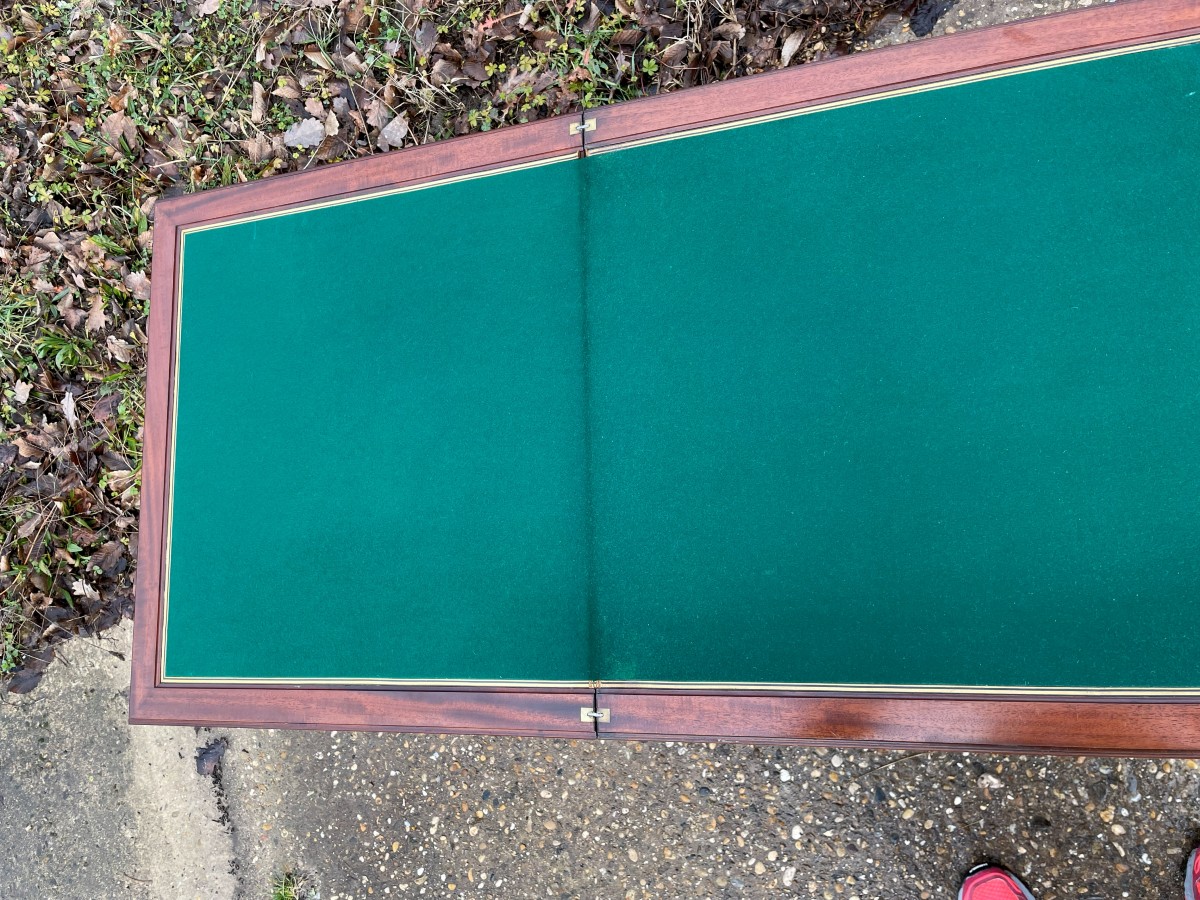 Table à jeu ou Bureau Style Louis XVI en très bon état-photo-1