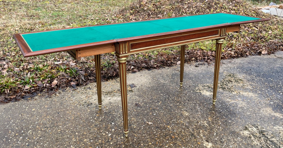 Table à jeu ou Bureau Style Louis XVI en très bon état
