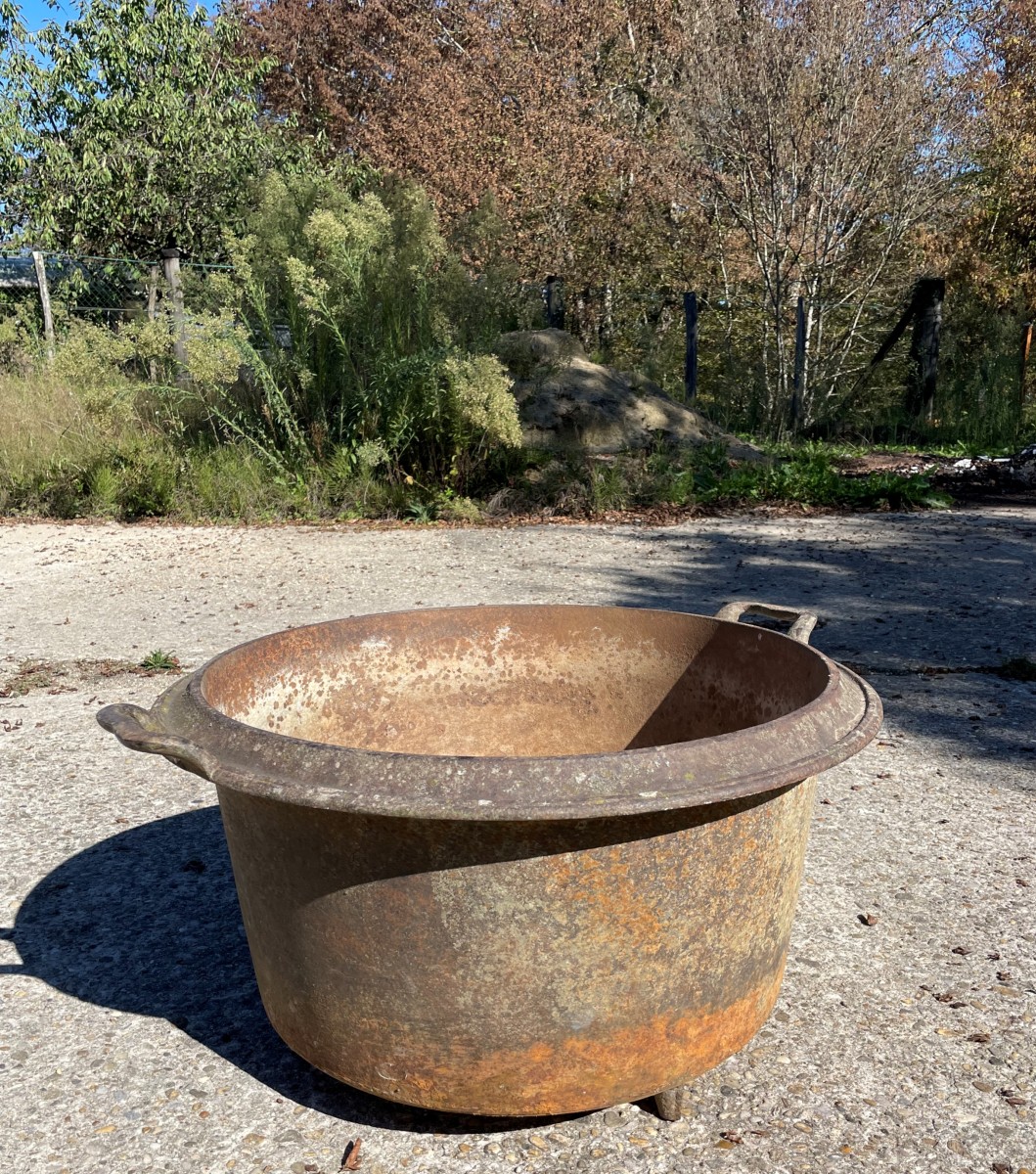 Chaudron à cochon en fonte 
