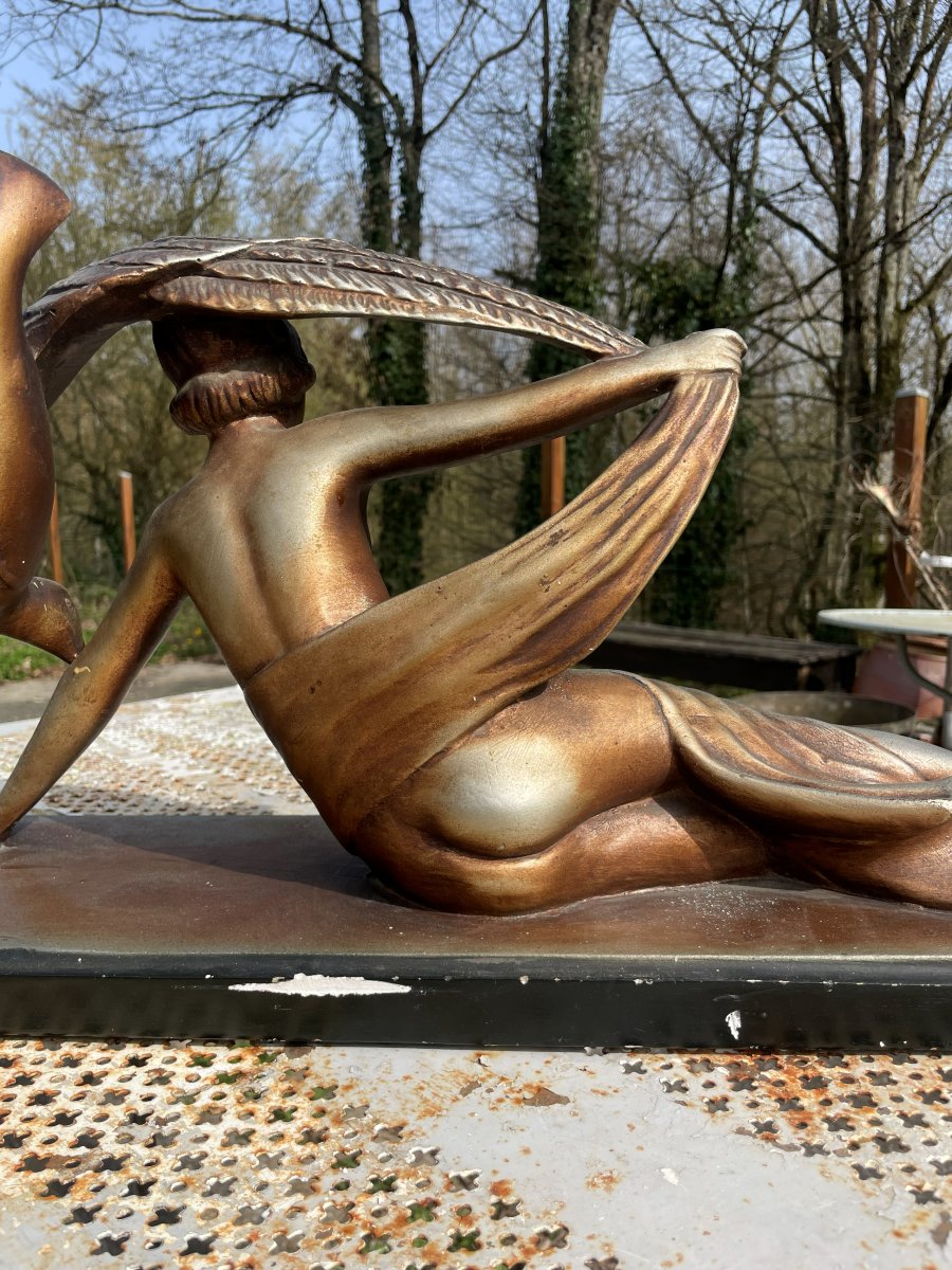 1930 Plaster Sculpture "the Woman Who Takes Flight" -photo-3