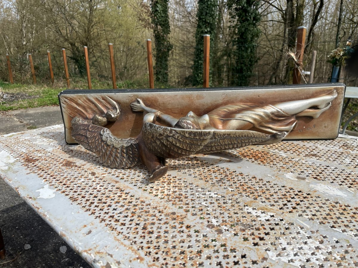 1930 Plaster Sculpture "the Woman Who Takes Flight" -photo-5