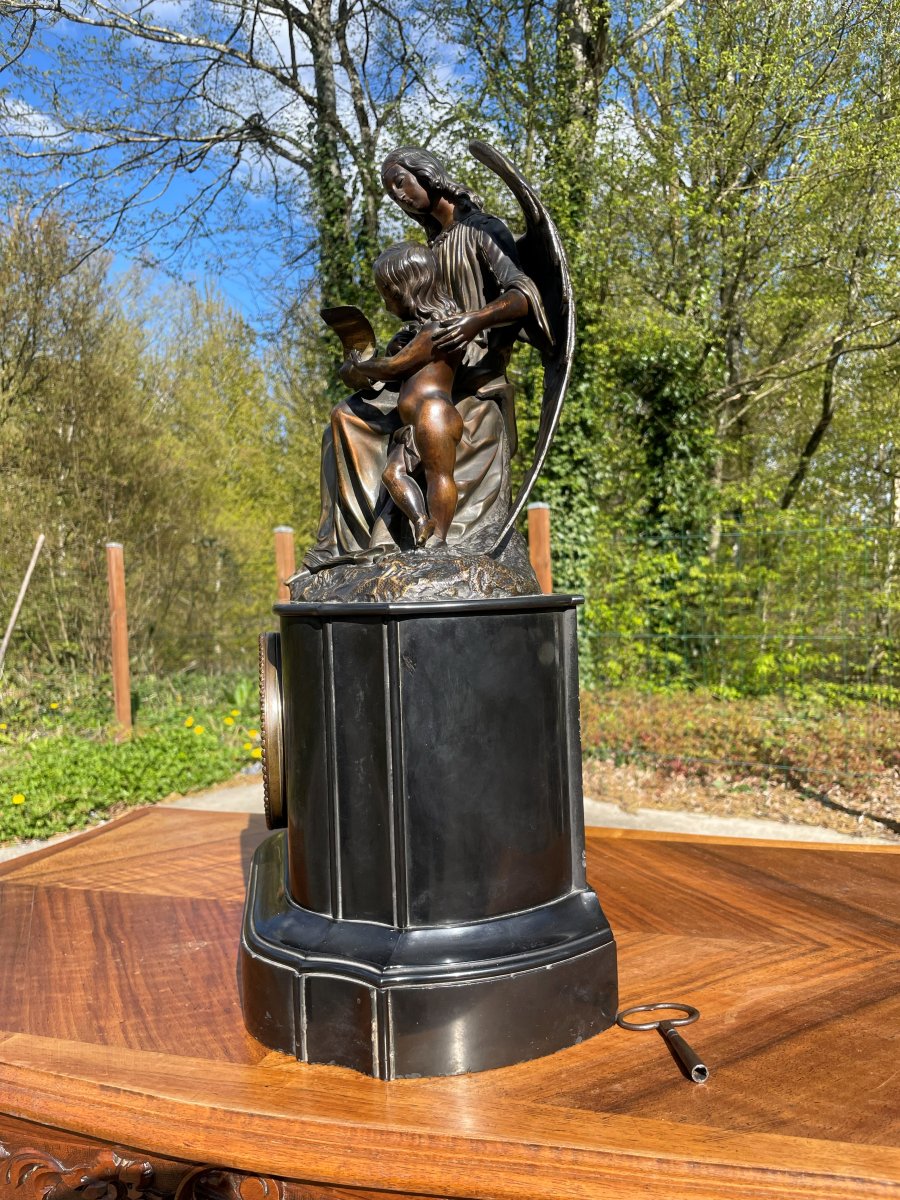 Marble Clock With Bronze-photo-1